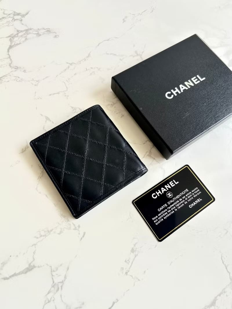Chanel Black Lambskin Matelassé Unisex Medium/Short Wallet