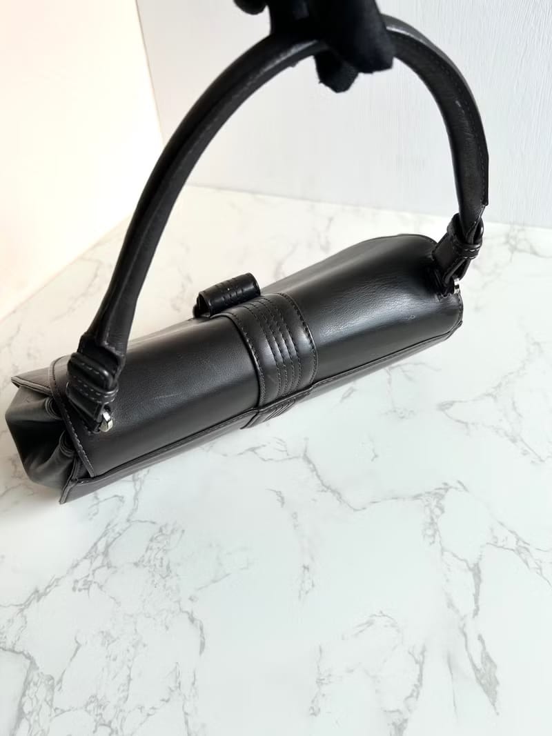 稀有Loewe焦茶色全皮Anagram Flap腋下包/側背包