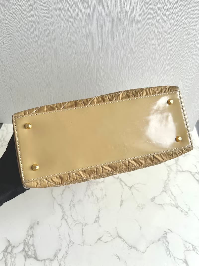 Dior beige gold buckle shoulder bag/side bag/tote bag