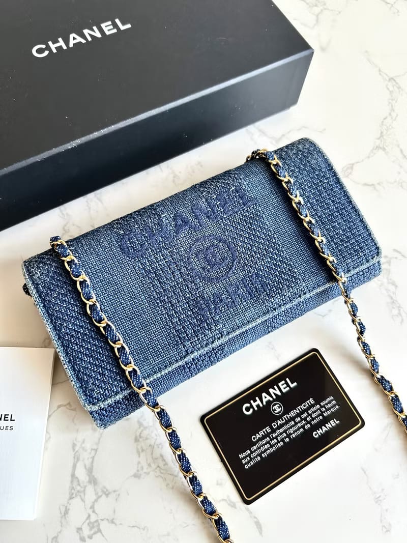 Chanel denim blue WOC side bag/oblique bag/long clip