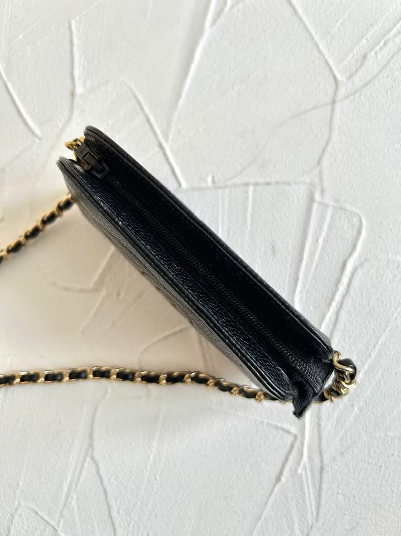 Chanel black caviar leather crossbody bag/shoulder bag/side bag