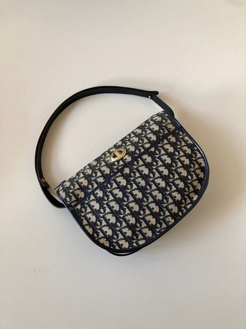 Dior黑色老花馬鞍半月包/單肩包/側背包/斜背包