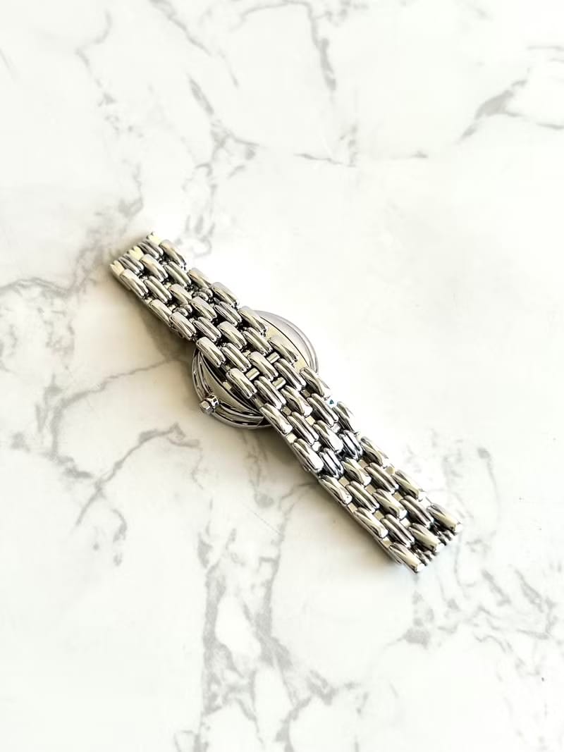 Dior灰銀色水鑽圓盤手錶/古董錶