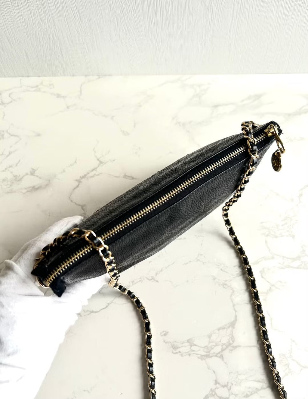 Chanel Black Caviar Leather Crossbody/Shoulder Bag