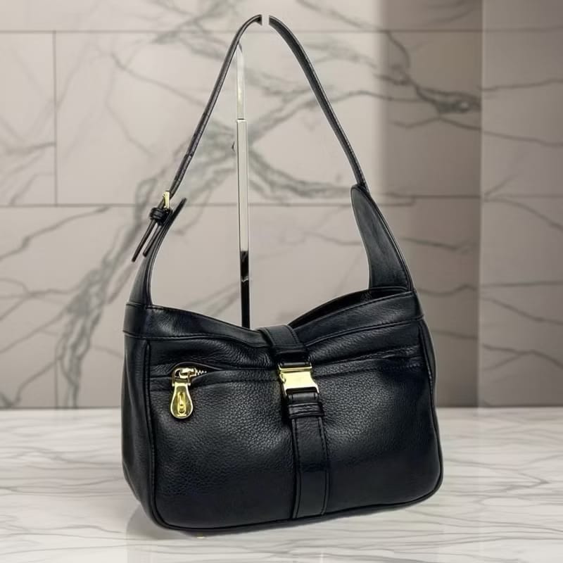 Loewe黑色簡約復古包皮革腋下包/側背包/單肩包