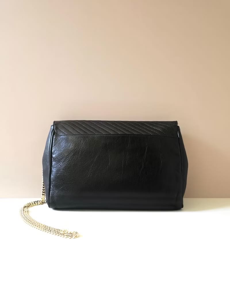 中古二手Celine黑色金徽皮革斜背包/側背包