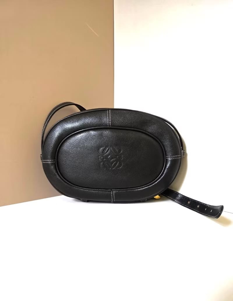 Loewe古董圓餅包/側背包/斜背包
