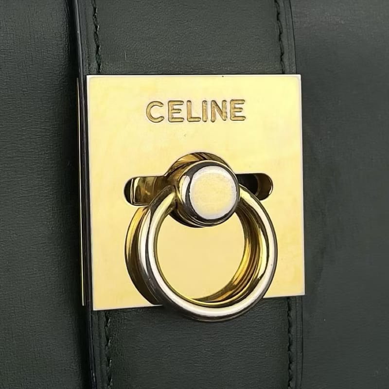 Celine金環扣皮革古董盒子單肩包/側背包/斜背包