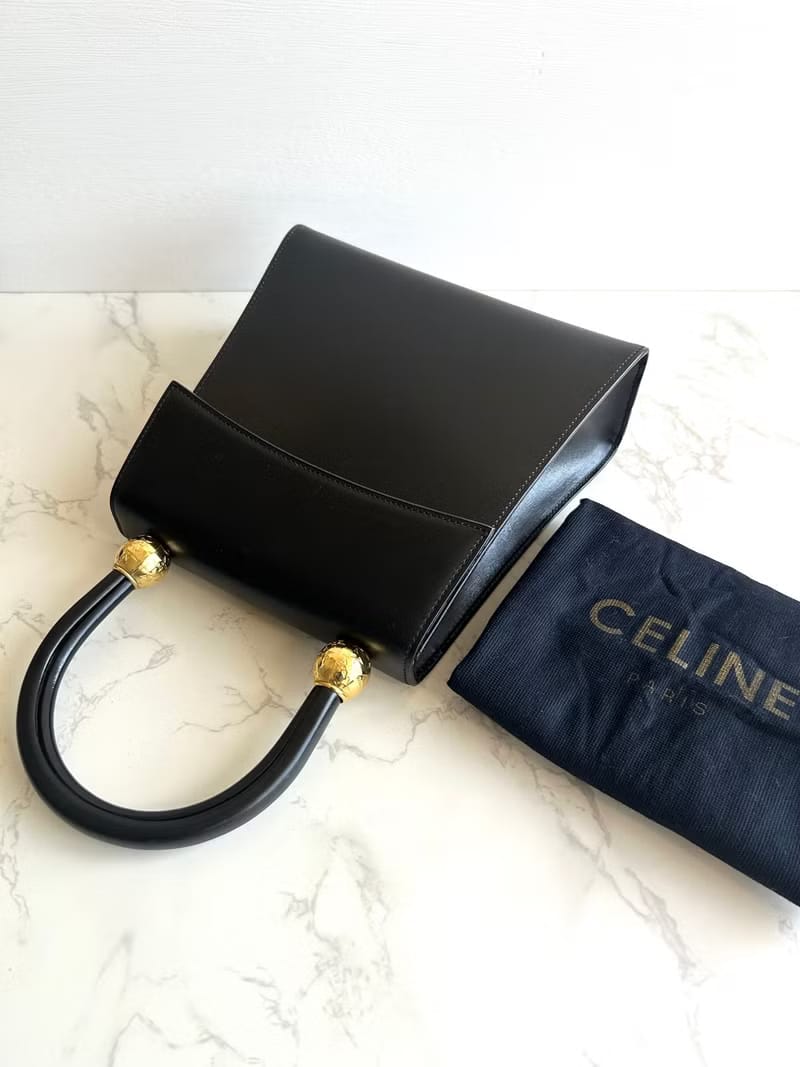Celine 稀有雙星球黑色Kelly Handle凱莉包/手提包