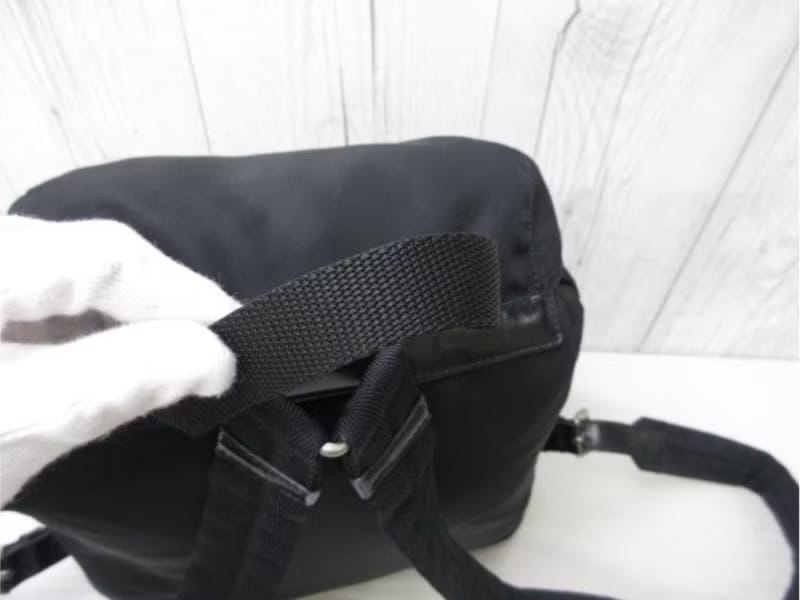 Prada黑色銀標尼龍雙肩包/後背包/背囊