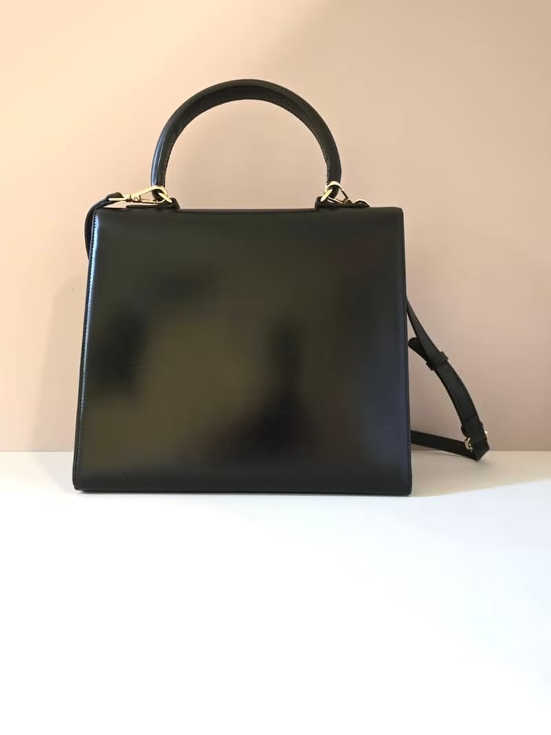 Celine black Kelly chain bag/crossbody bag/side backpack shoulder bag