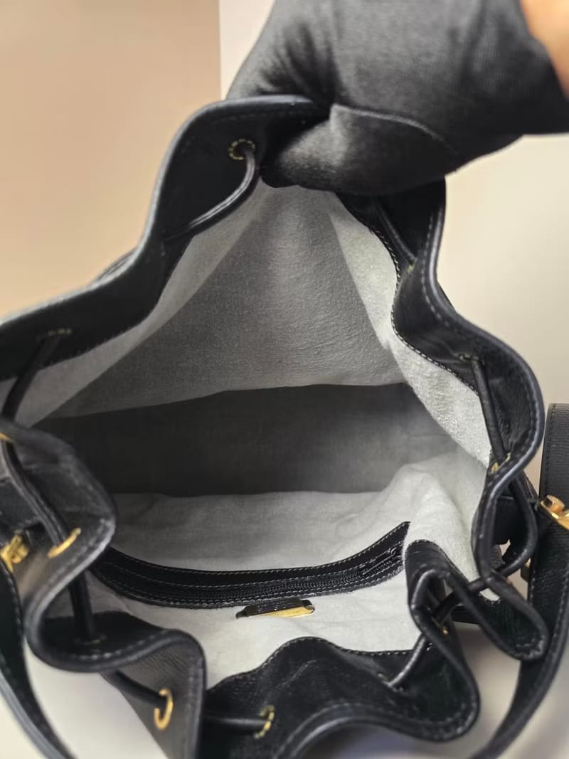 Loewe 黑色中古水桶包/單肩包/斜背包