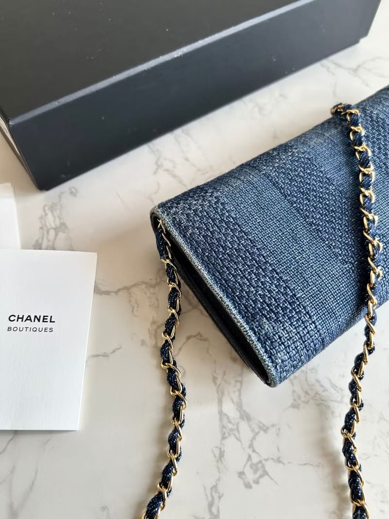 Chanel denim blue WOC side bag/oblique bag/long clip