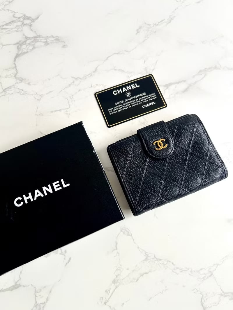 Chanel黑藍色皮革拼色長夾