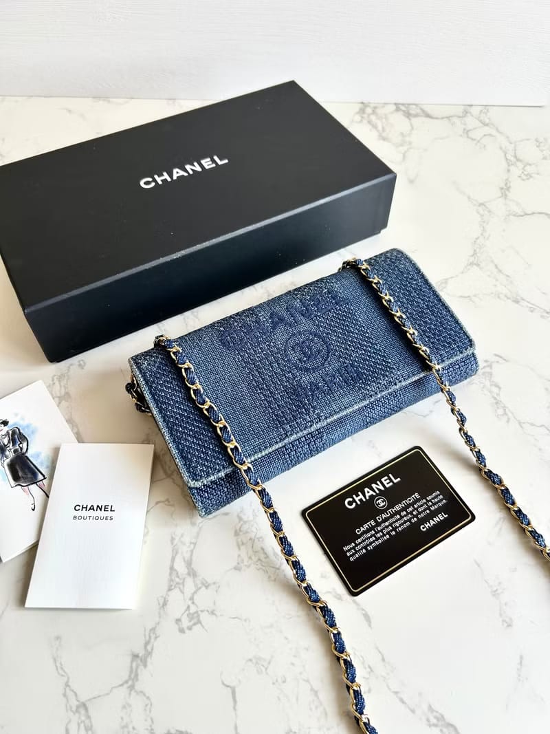 Chanel denim blue WOC side bag/oblique bag/long clip