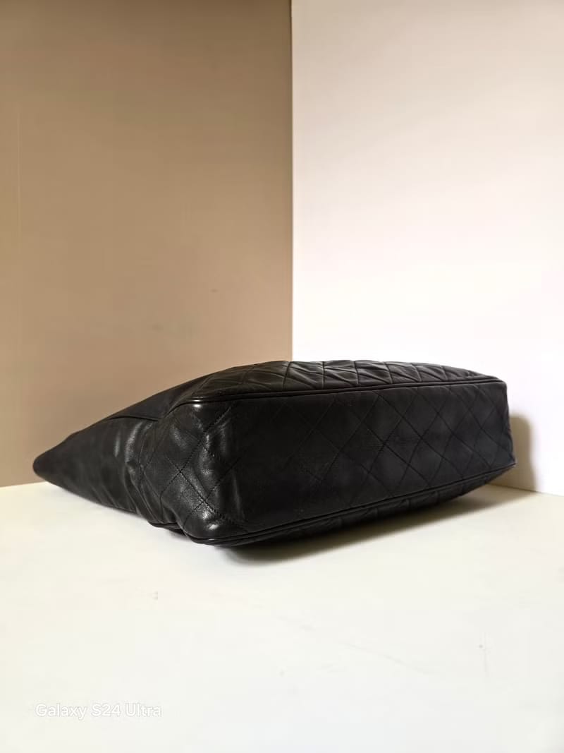 Chanel黑金色鏈條托特包/側背包/單肩包