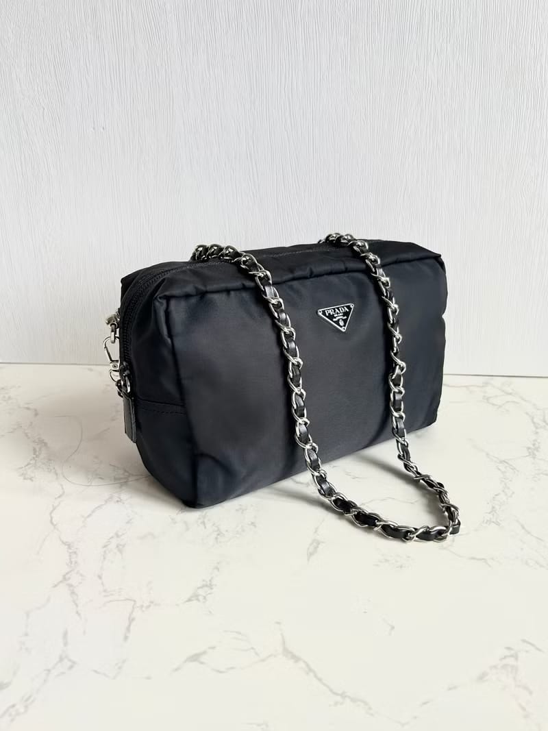 Prada 黑色經典單肩包 側背包 古董包 斜背包