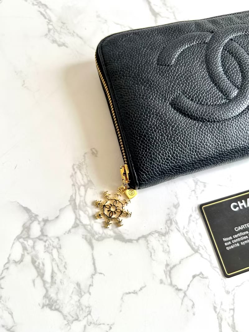 Chanel Black Caviar Long Wallet/Wallet/Phone Bag