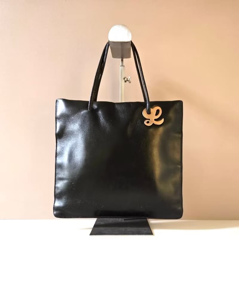 Loewe黑色吊飾托特包/手提包