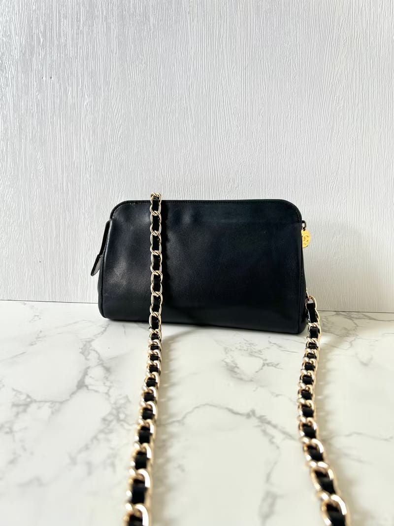 Chanel黑色小羊皮革斜背包/單肩包/側背包