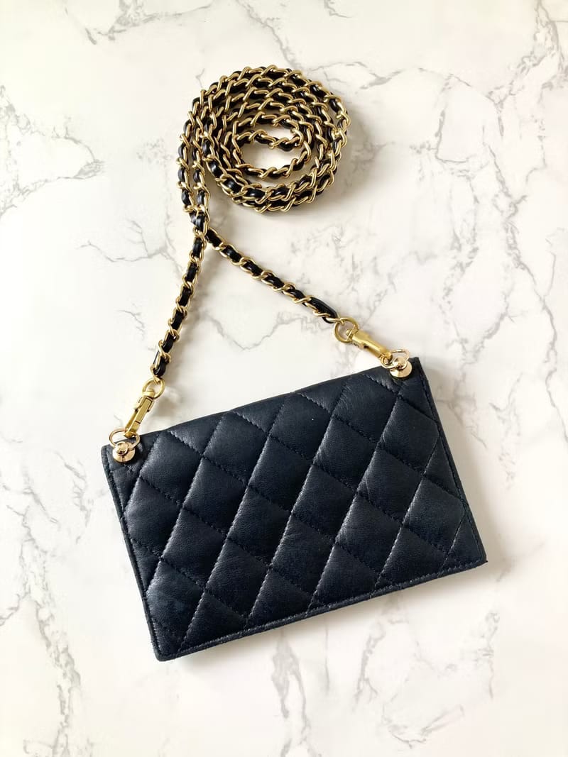 Chanel黑色小羊皮革斜背包/單肩包/側背包