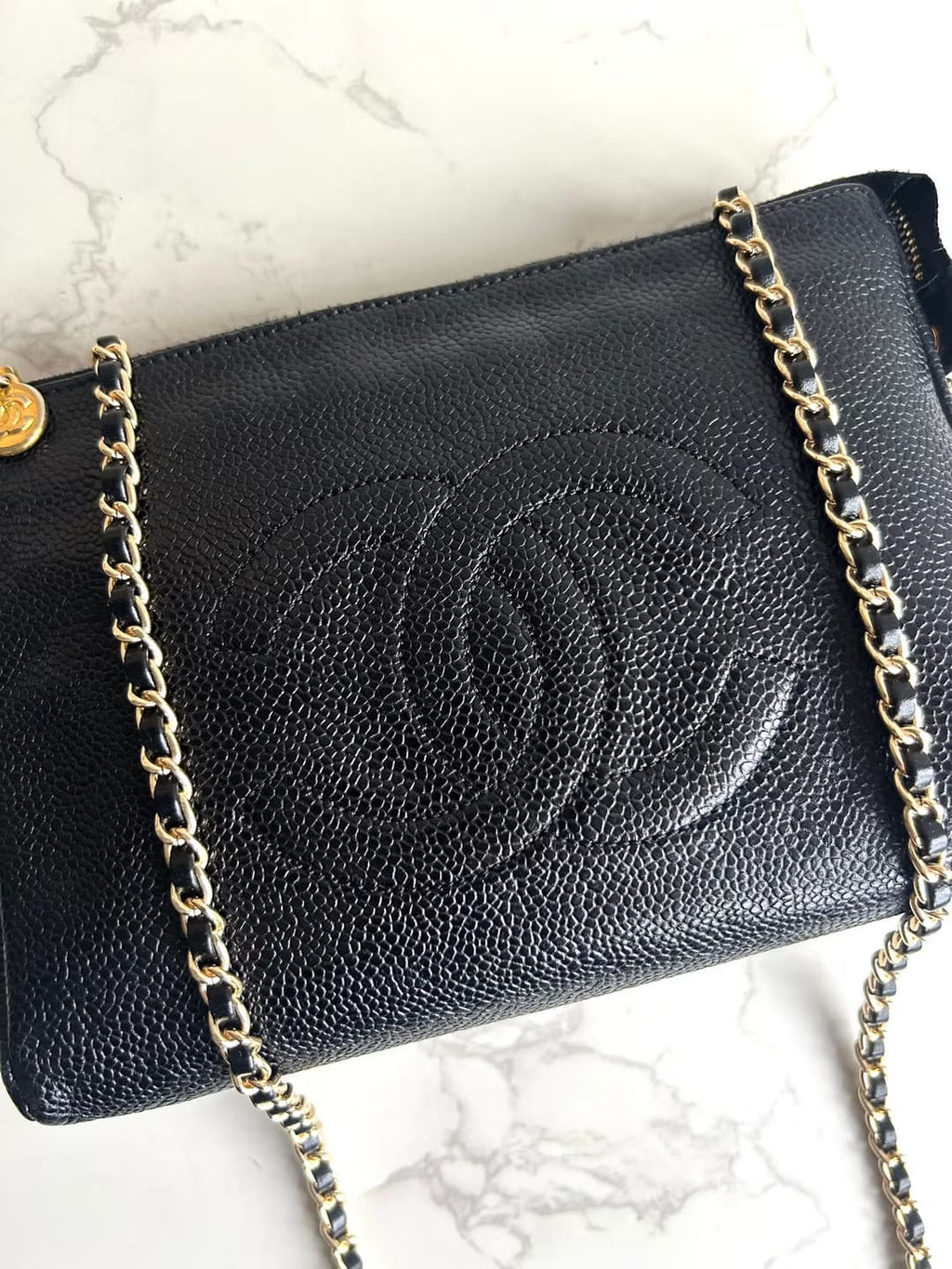 Chanel Black Caviar Leather Crossbody/Shoulder Bag