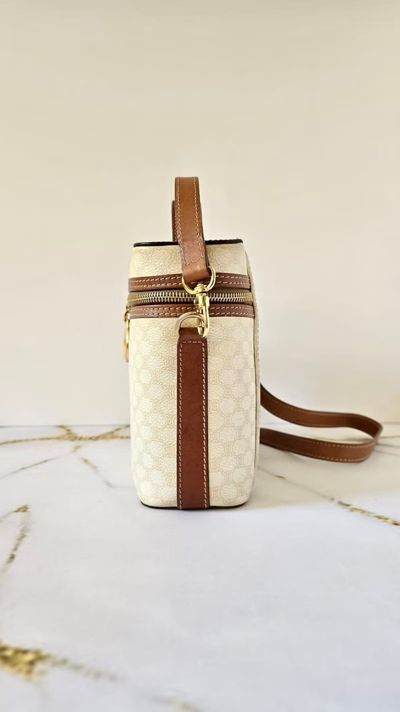 Celine White Triomphe Donut Vanity Box Bag / Crossbody Bag / Shoulder Bag
