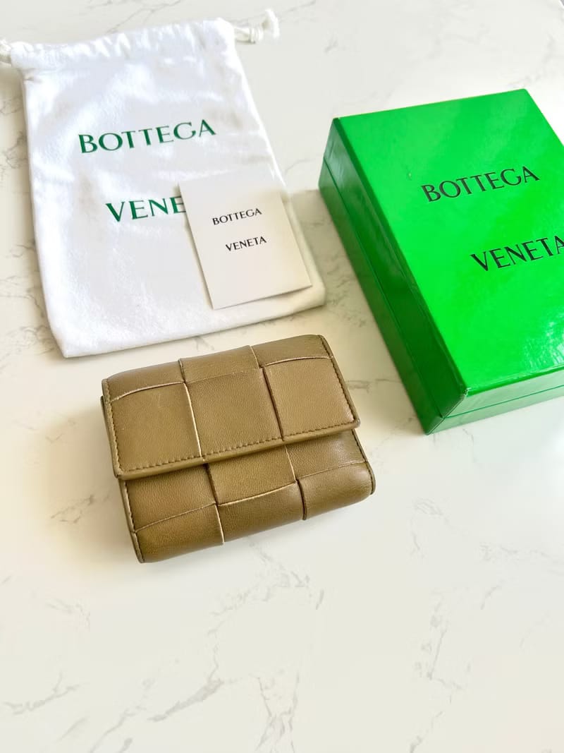 Bottega Veneta BV Cassette Short Wallet/Wallet/Purse/Medium Wallet