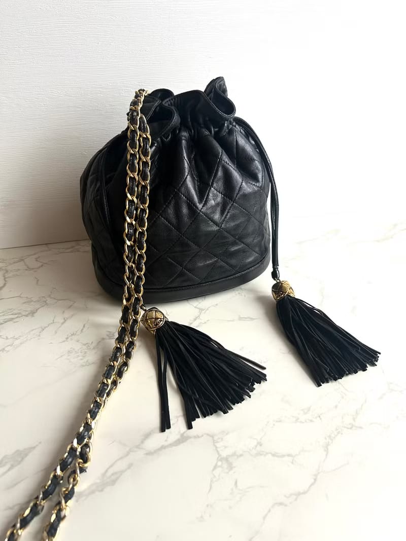 Chanel黑金流蘇水桶包/側背包/單肩包/斜背包