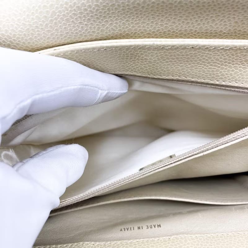 Chanel米白色魚子醬皮革凱莉單肩包/托特包/側背背