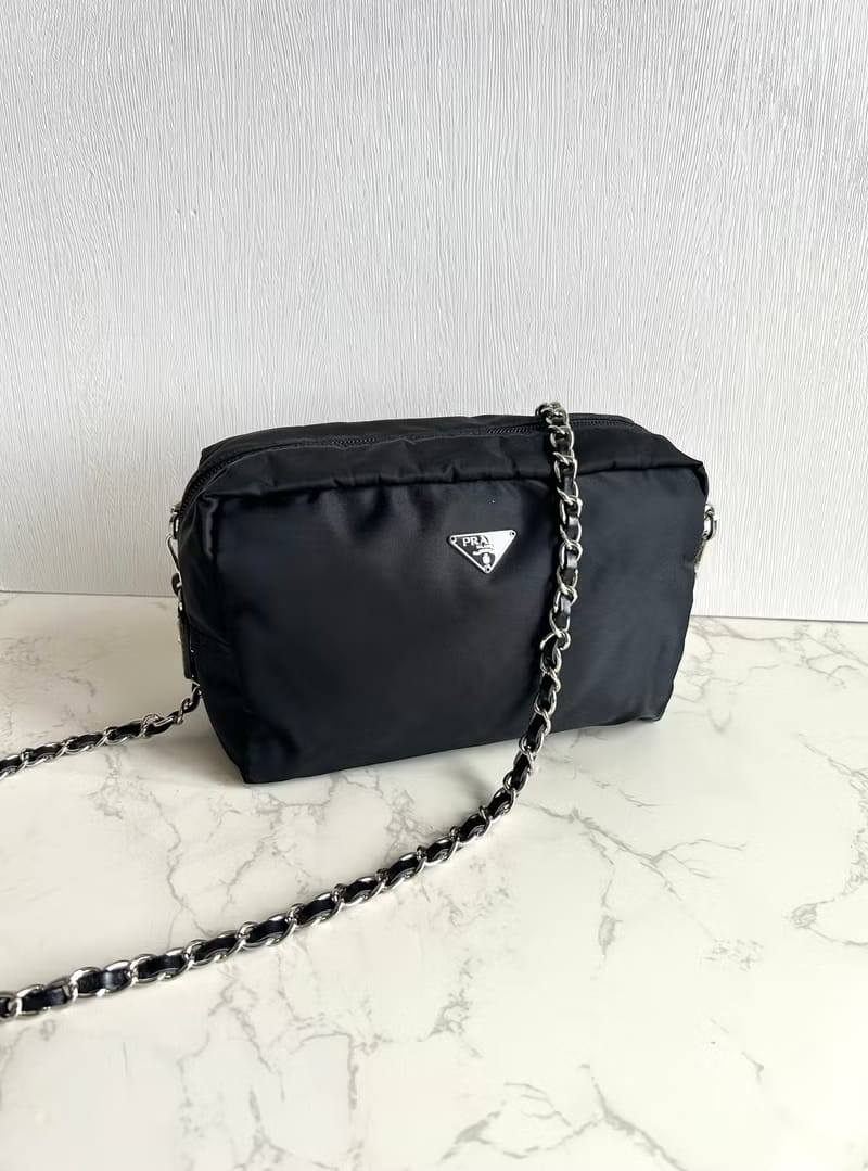 Prada 黑色經典單肩包 側背包 古董包 斜背包