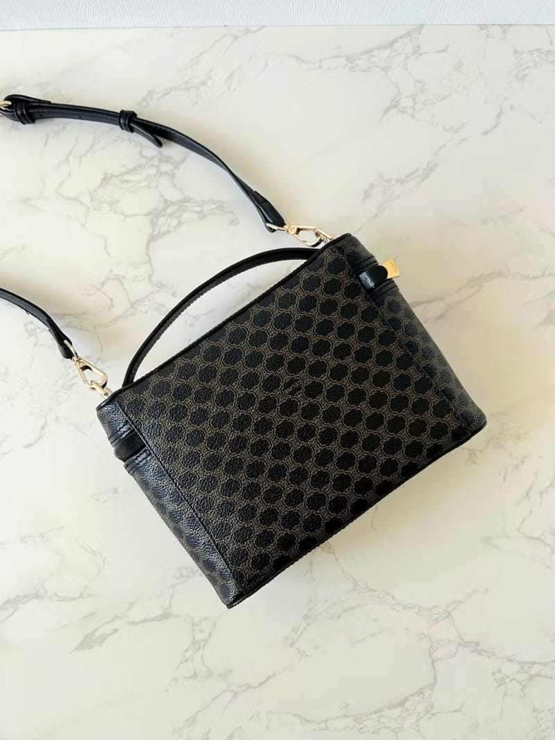 稀有款中古二手Celine黑色老花盒子側背包 斜背包 皮革包 單肩包