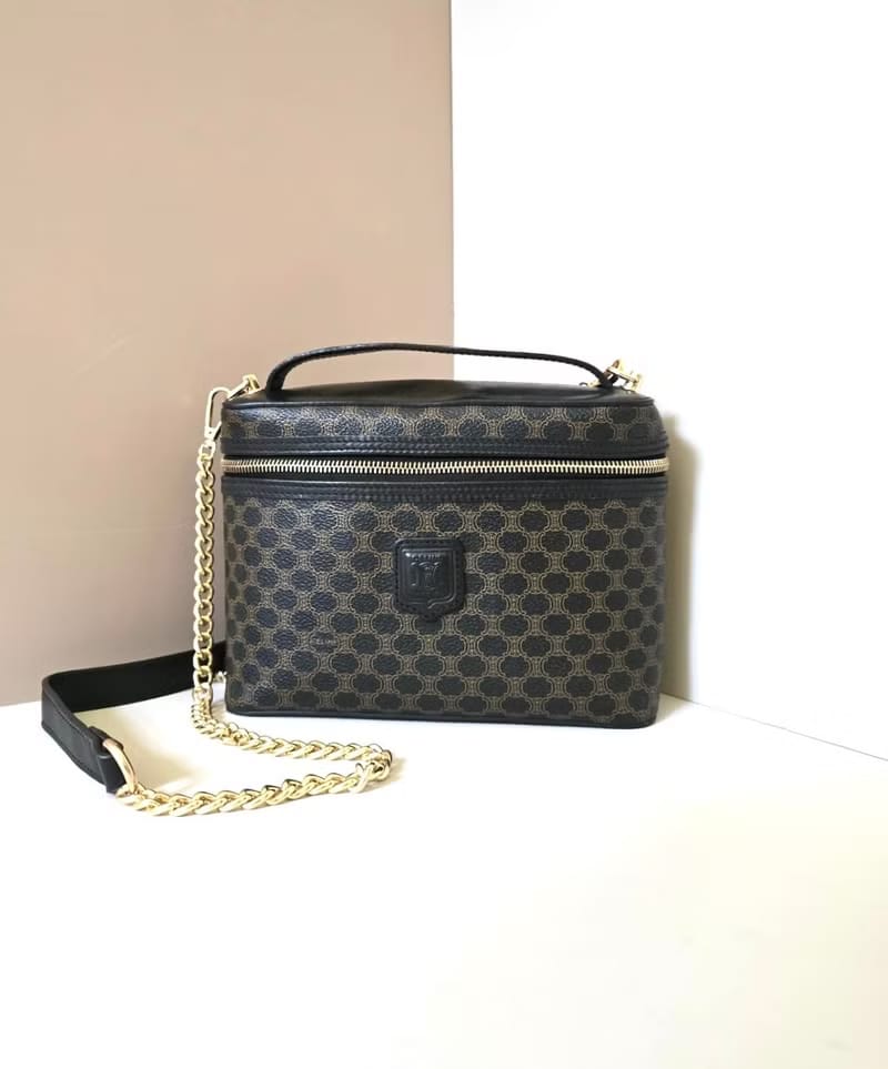 Rare second-hand Celine black old flower leather cosmetic case bag/side bag/crossbody bag
