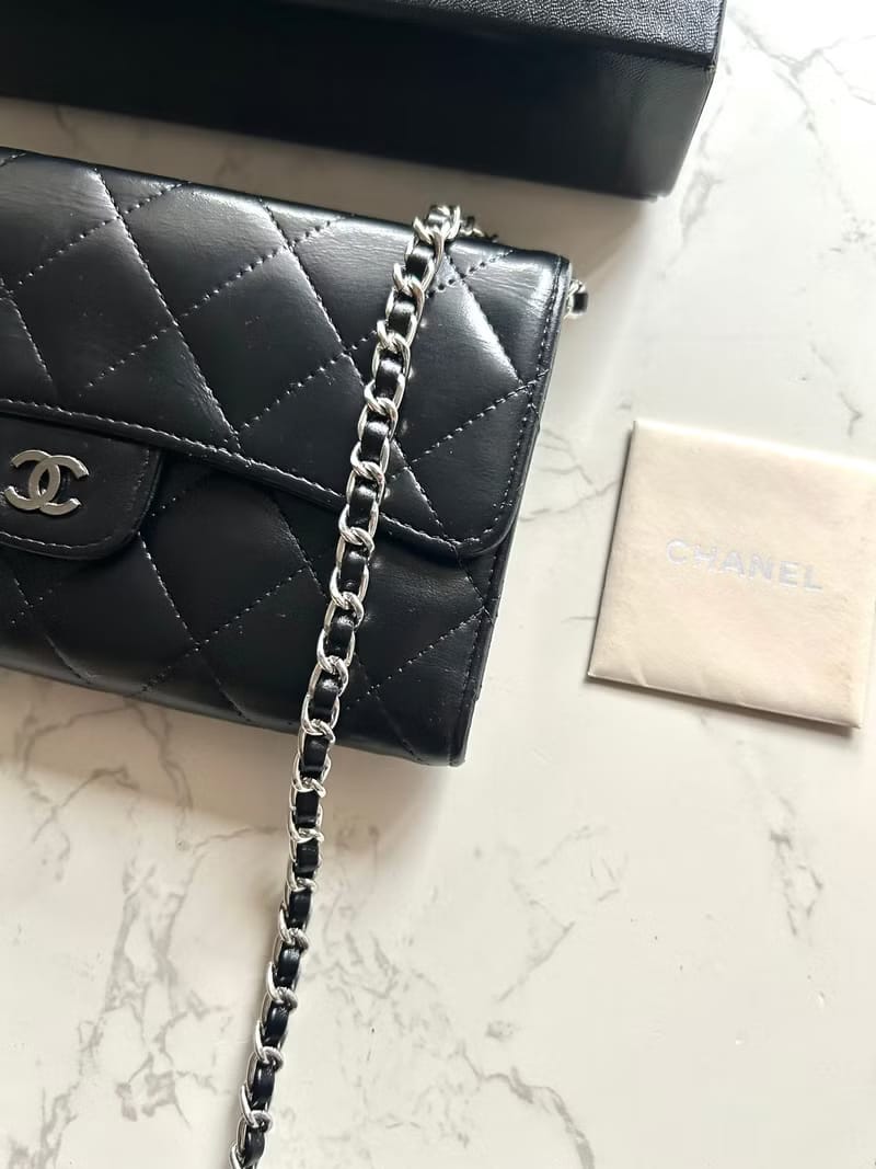 Chanel Classic Black Silver Matelassé WOC Shoulder Bag/Crossbody Bag/Long Wallet