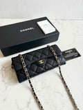 Chanel black WOC leather side bag/oblique bag/long clip