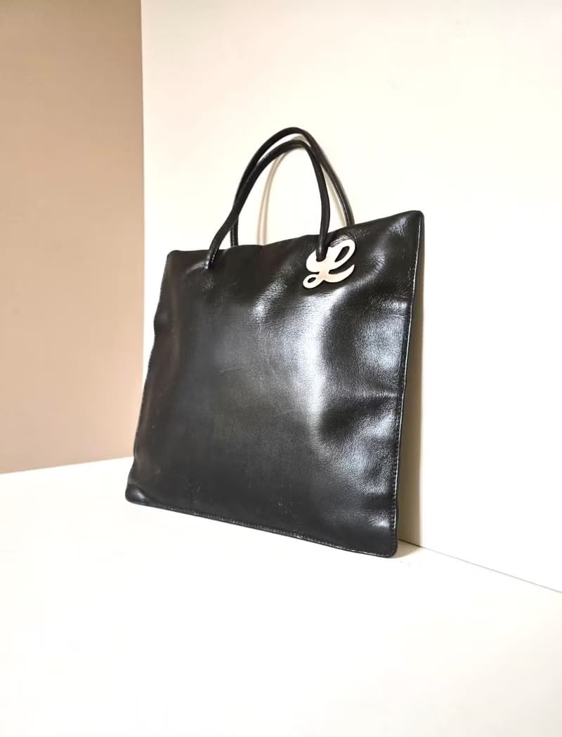 Loewe黑色吊飾托特包/手提包