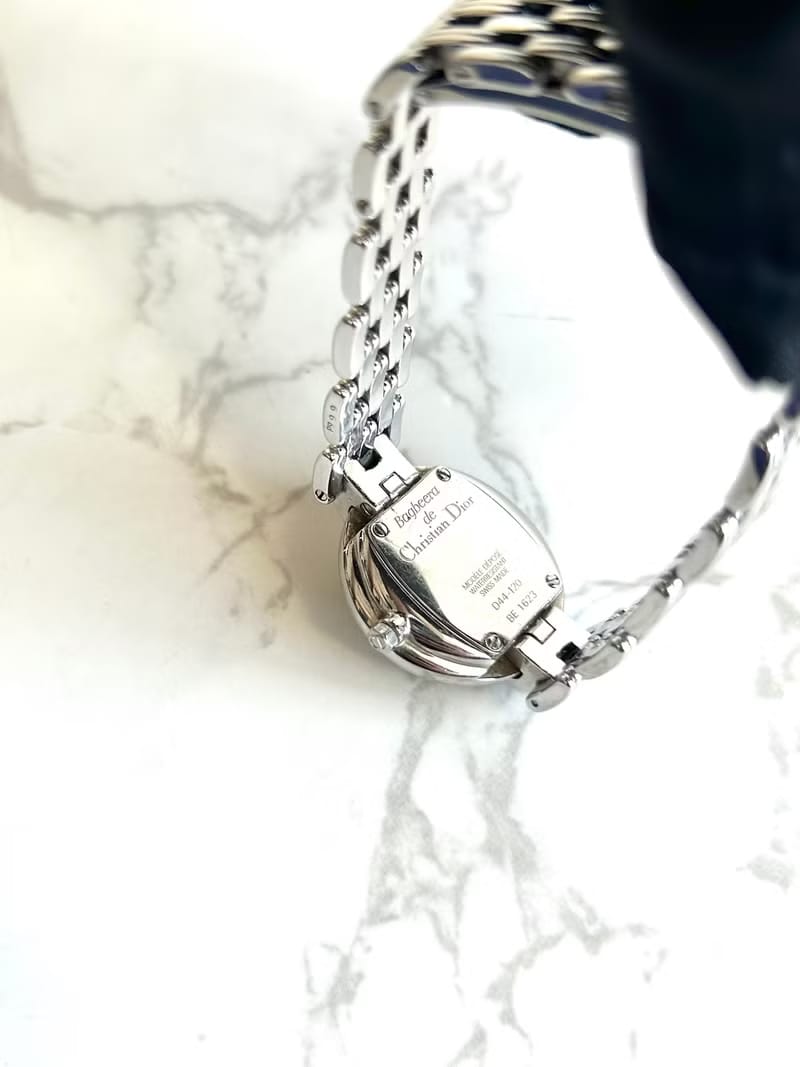 Dior灰銀色水鑽圓盤手錶/古董錶