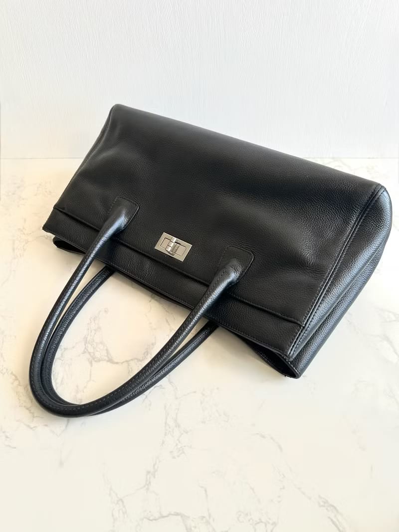 Chanel黑銀Executive Tote復刻托特包/單肩包/側背包