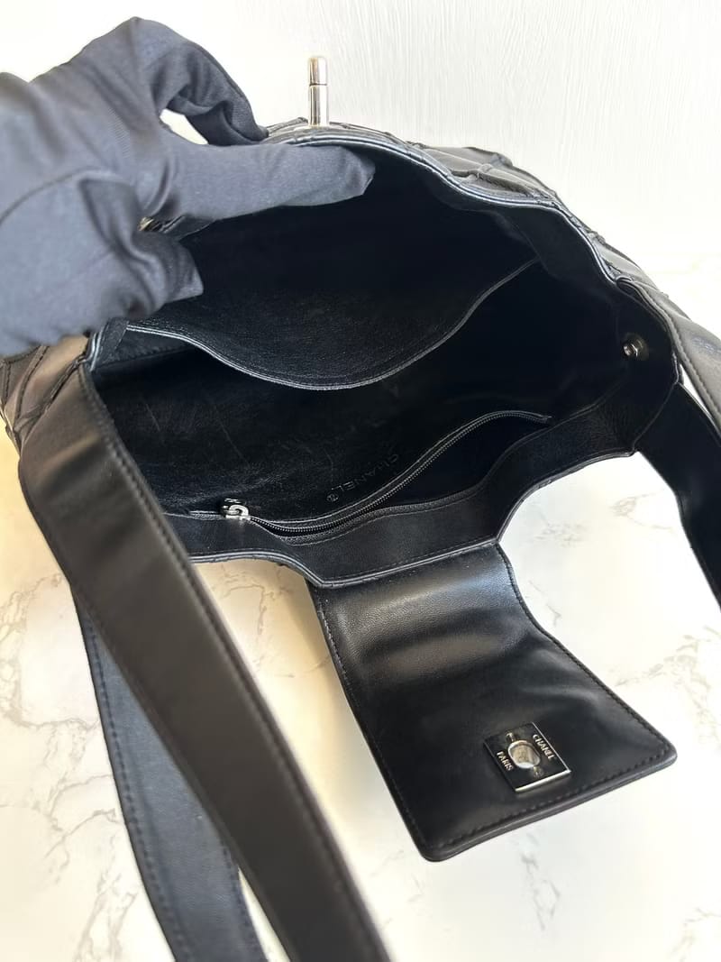 Chanel黑銀旋轉扣華夫餅凱莉包/單肩包/側背包