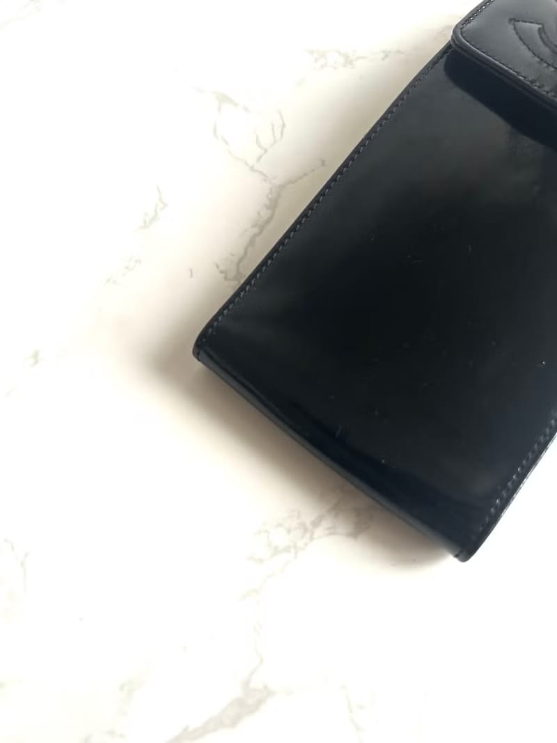 稀有中古二手Chanel黑色漆皮斜背包/單肩包/側背包