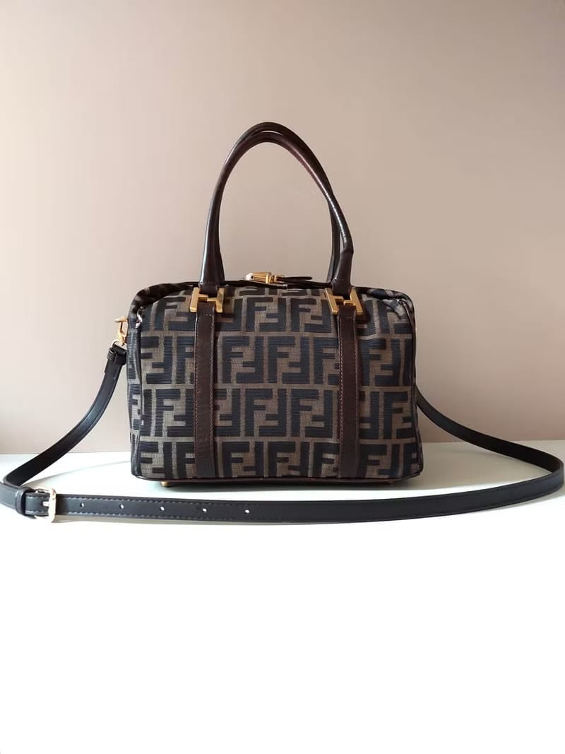 Fendi老花復古波士頓小包斜背包/單肩包/側背包