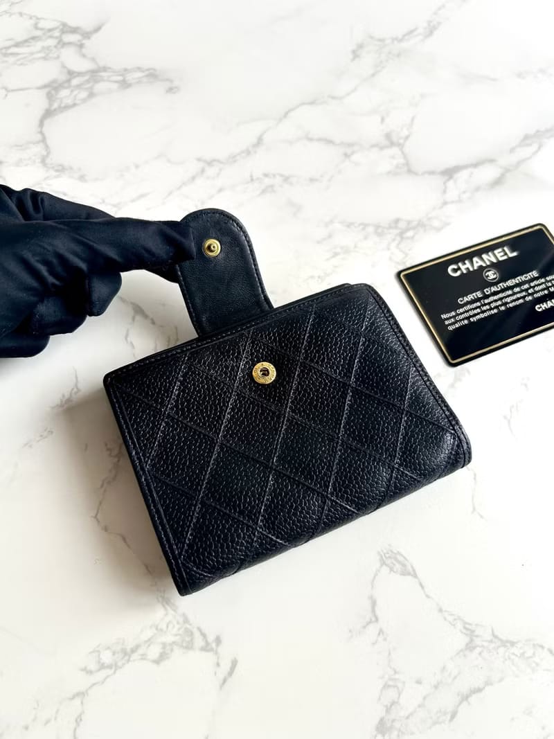 Chanel黑藍色皮革拼色長夾