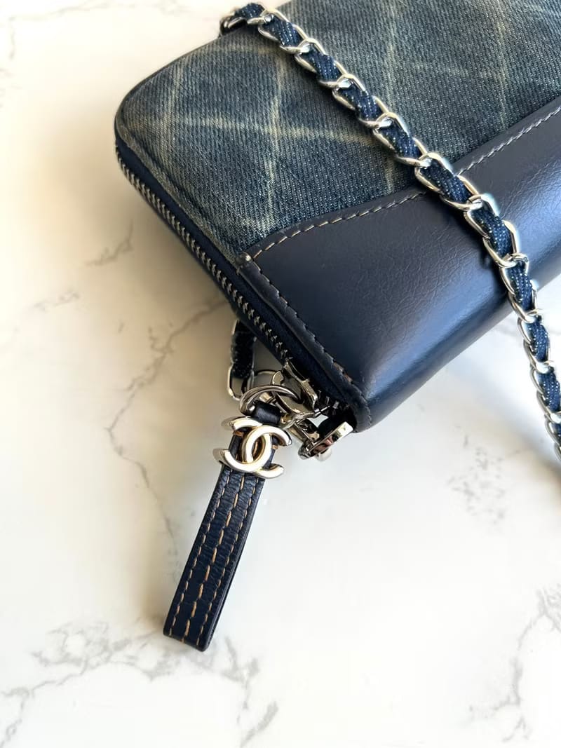 Chanel牛仔拼皮革WOC包/側背包/斜背包