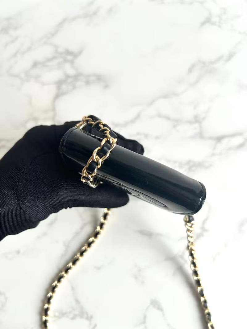 稀有中古二手Chanel黑色漆皮斜背包/單肩包/側背包