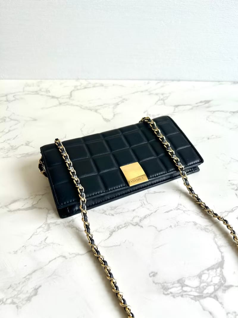 Chanel black ice cube long wallet/wallet/crossbody bag/side bag/shoulder bag
