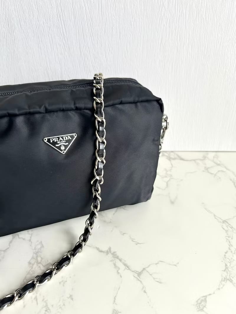 Prada 黑色經典單肩包 側背包 古董包 斜背包