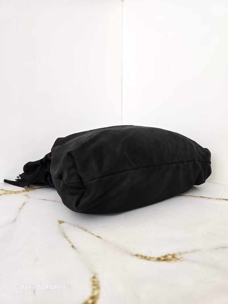 Chanel黑色銀扣拼皮流浪包/單肩包/側背包/水桶包/抽繩包