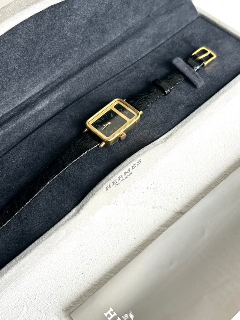 Hermes Tank Out-of-print Black and Gold Women's Vintage Watch