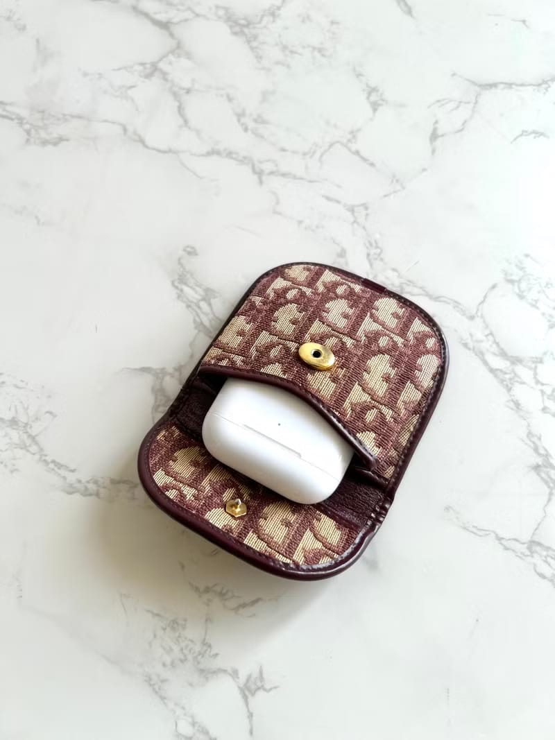 Dior burgundy old flower wallet/coin purse/storage bag/mouth gold bag