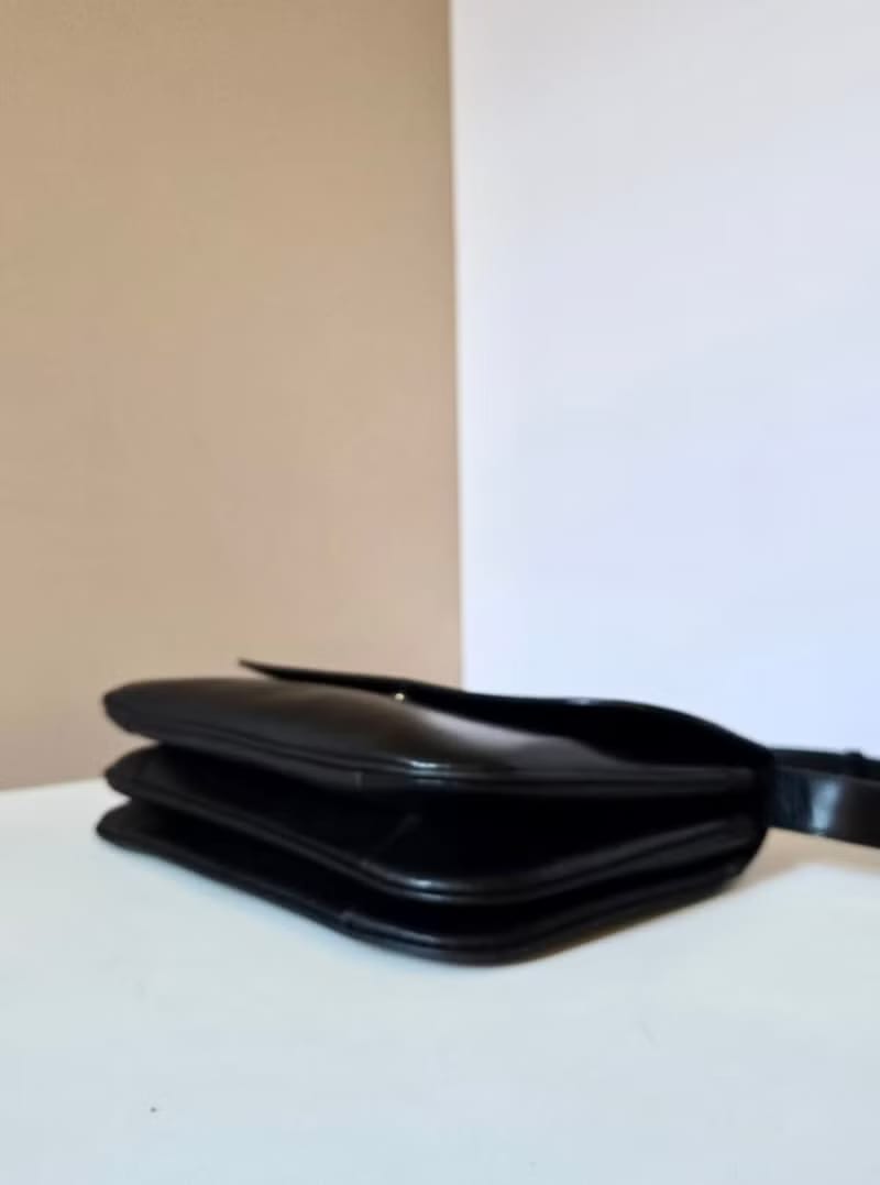 Celine 黑金色側背包/斜背包/單肩包